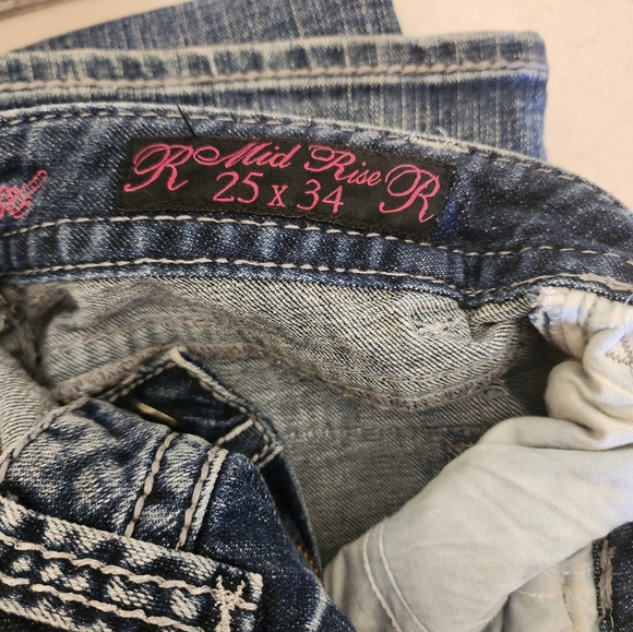 Rock 'n Roll Cowgirl Jeans - Picture 2 of 3